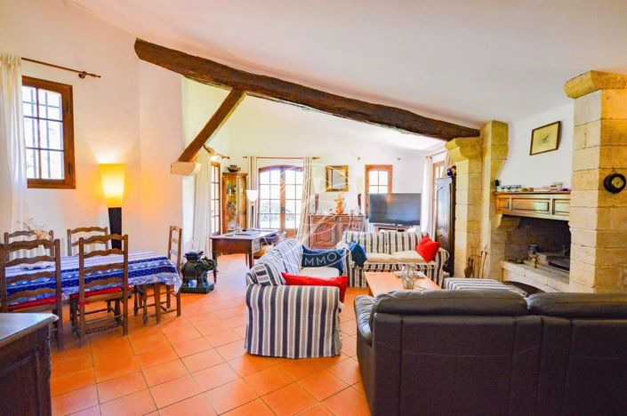 Image No.7-3 Bed House for sale