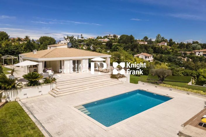 Image No.1-4 Bed House for sale