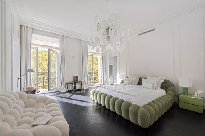 Image No.14-6 Bed Apartment for sale