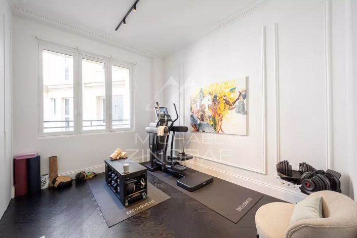 Image No.24-6 Bed Apartment for sale