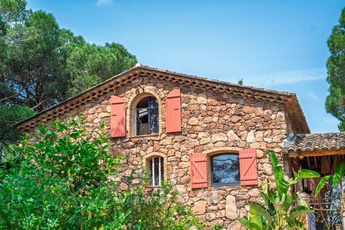 Image No.3-5 Bed House for sale