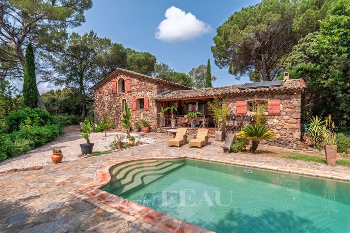 Image No.6-5 Bed House for sale