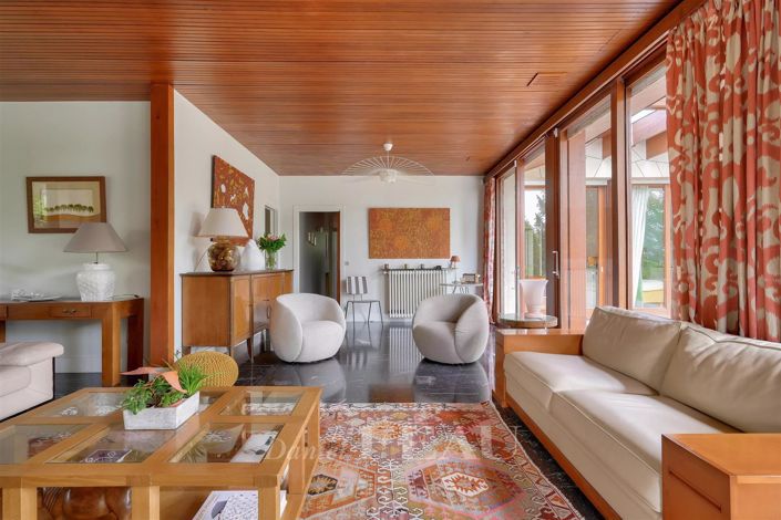 Image No.4-4 Bed House for sale