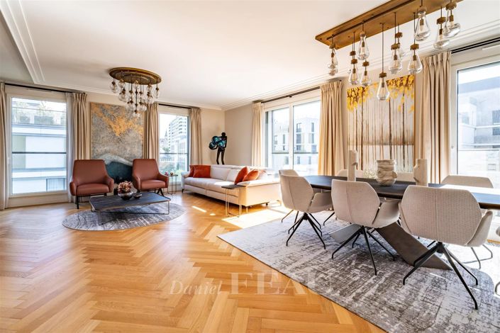 Image No.6-6 Bed Apartment for sale