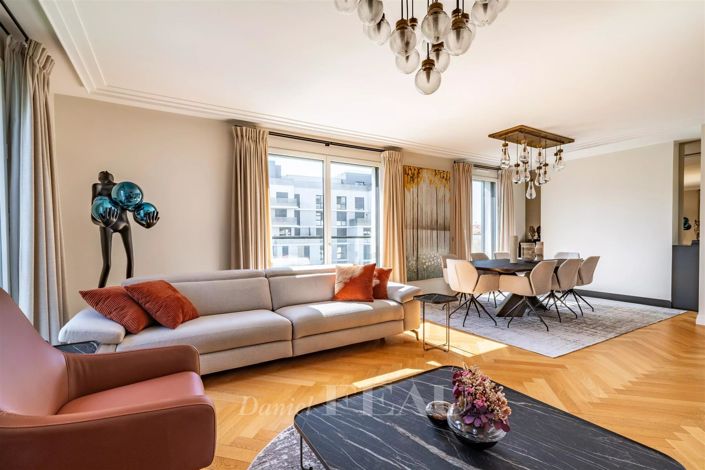 Image No.7-6 Bed Apartment for sale