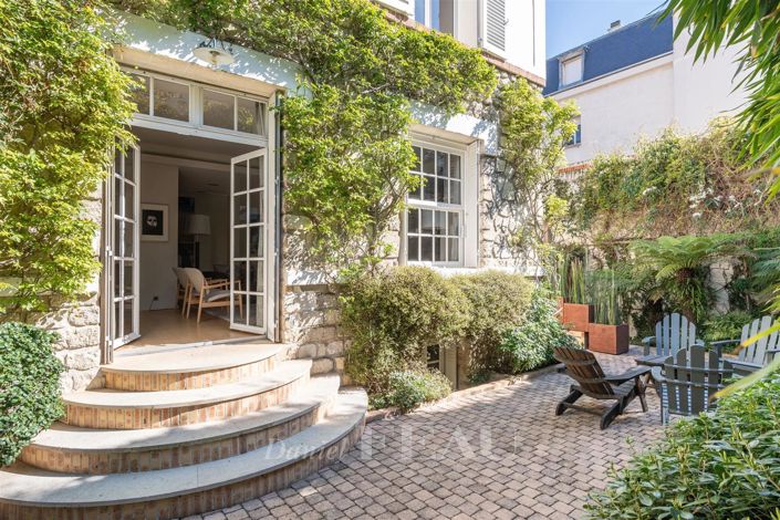 Image No.1-Maison de 5 chambres à vendre à Neuilly-sur-Seine