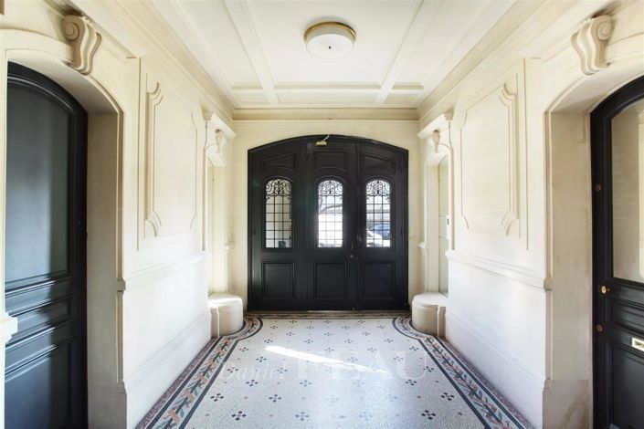 Image No.20-4 Bed Apartment for sale