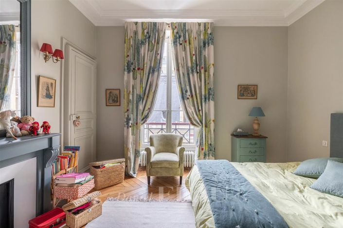 Image No.10-3 Bed Apartment for sale