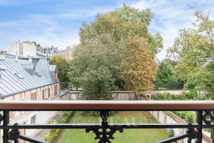 Image No.14-3 Bed Apartment for sale