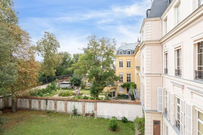 Image No.17-3 Bed Apartment for sale