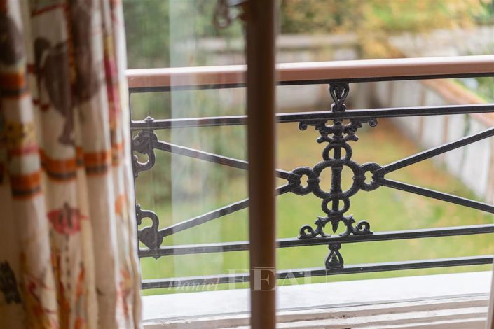 Image No.19-3 Bed Apartment for sale