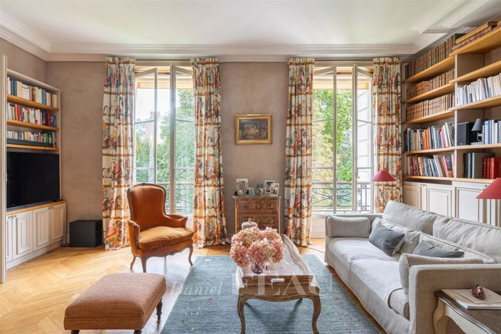 Image No.6-3 Bed Apartment for sale