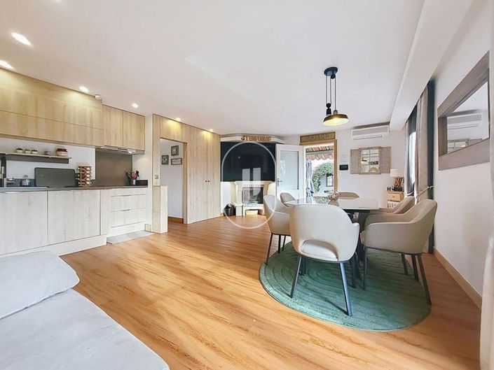 Image No.3-4 Bed House for sale