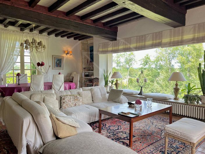 Image No.5-4 Bed House for sale