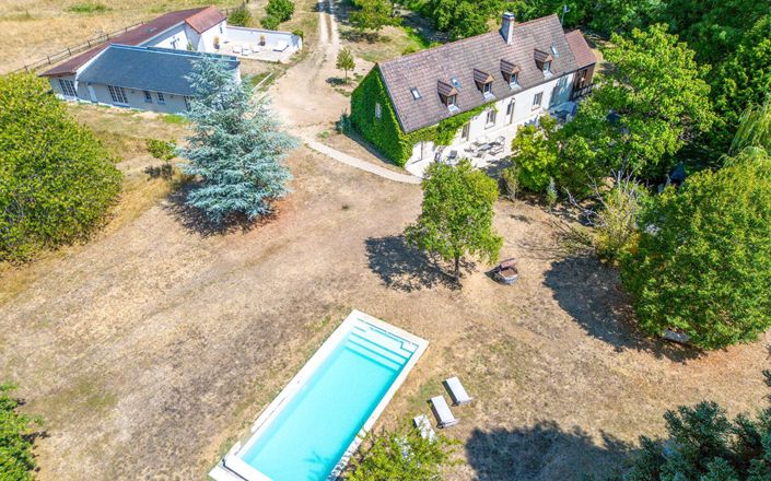 Image No.3-7 Bed Property for sale