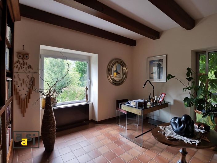 Image No.7-2 Bed House for sale