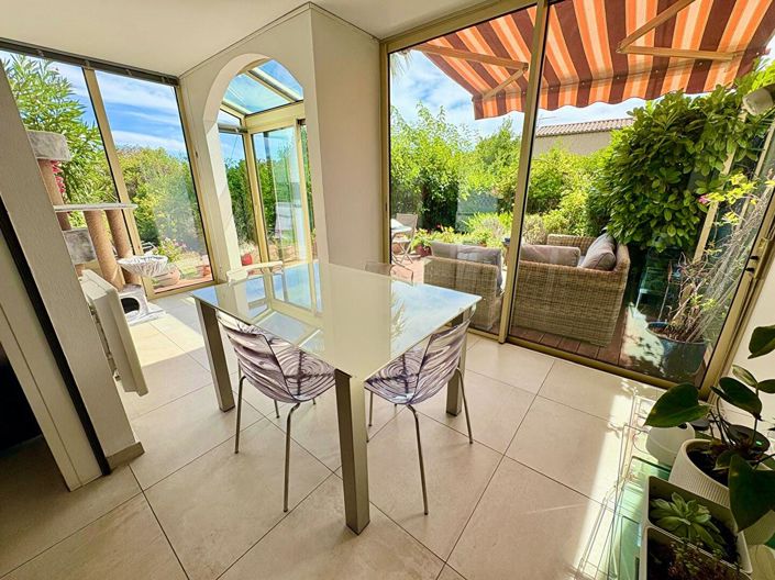 Image No.2-3 Bed Apartment for sale