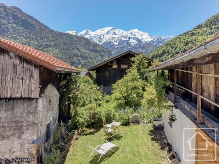 Image No.2-4 Bed Property for sale