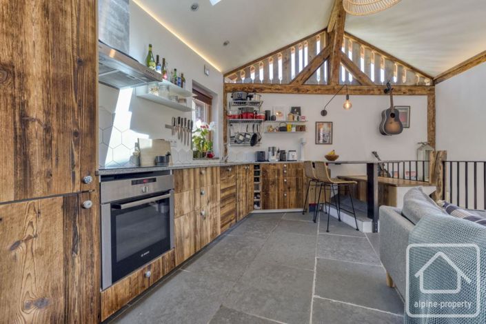 Image No.33-4 Bed Property for sale