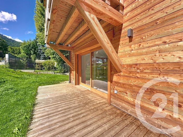 Image No.3-3 Bed Property for sale