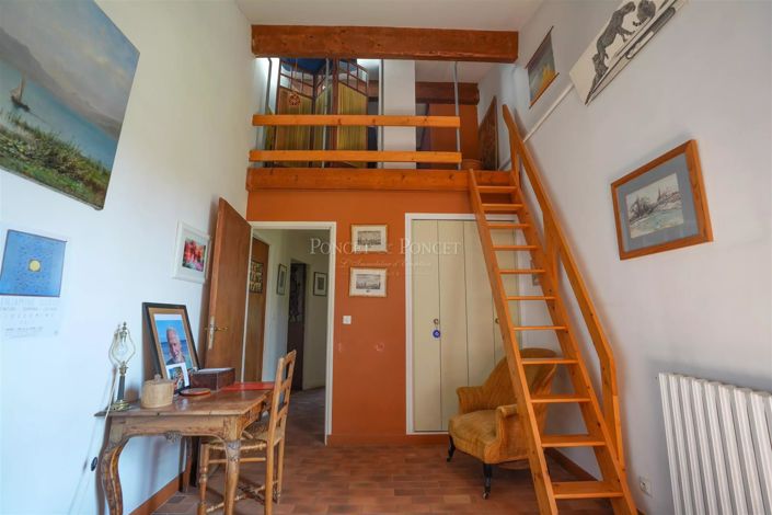 Image No.16-4 Bed House for sale