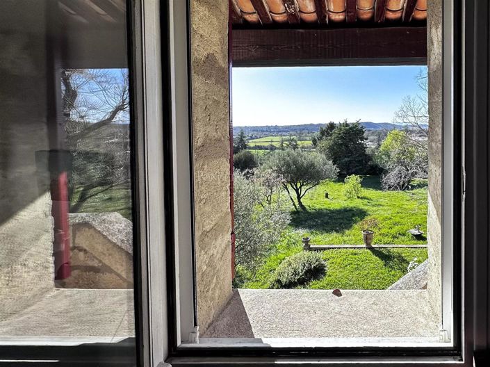 Image No.17-4 Bed House for sale