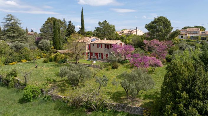 Image No.2-4 Bed House for sale