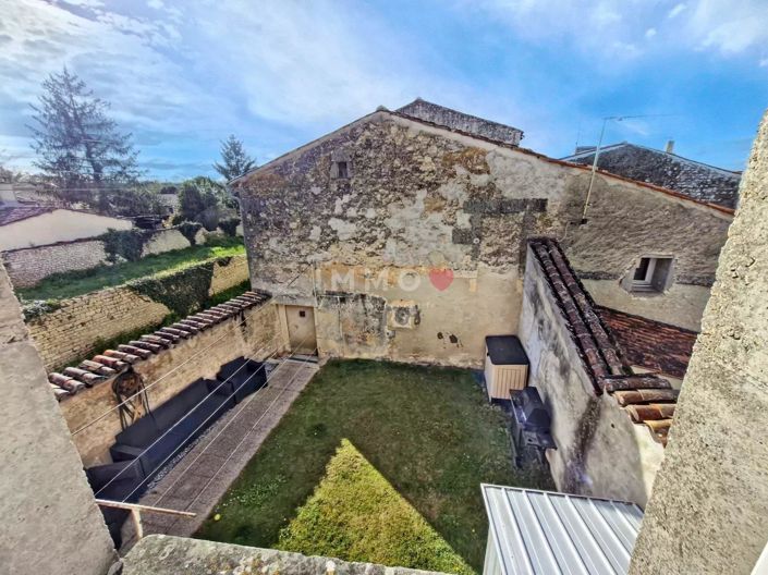 Image No.9-Maison de 3 chambres à vendre à Saint-Jean-d'Angély