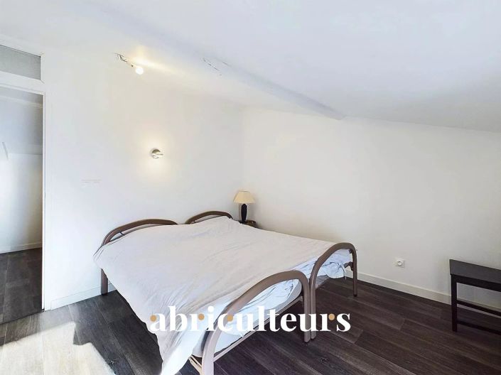 Image No.7-4 Bed House for sale