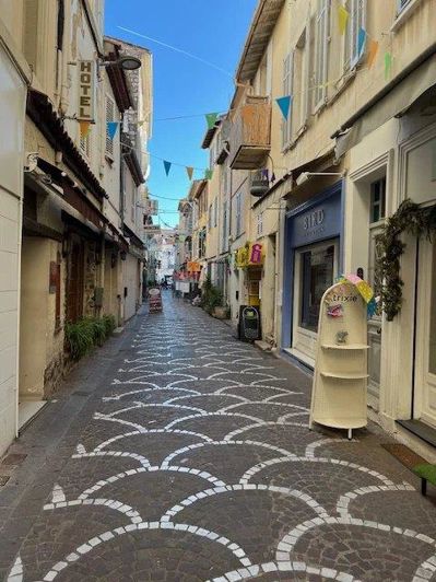 Image No.12-3 Bed Apartment for sale