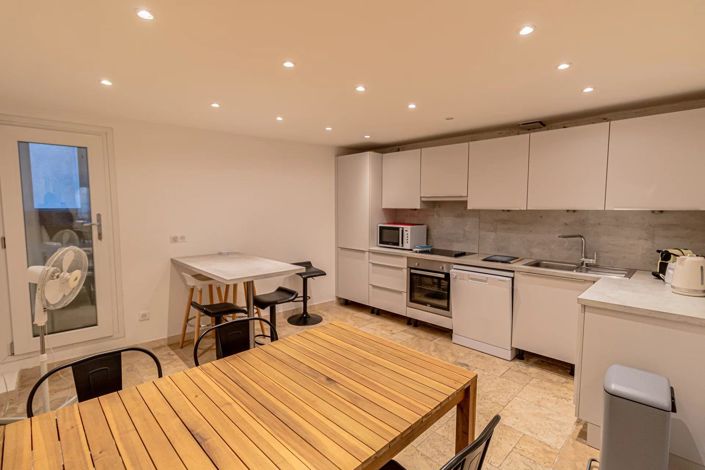 Image No.13-3 Bed Apartment for sale