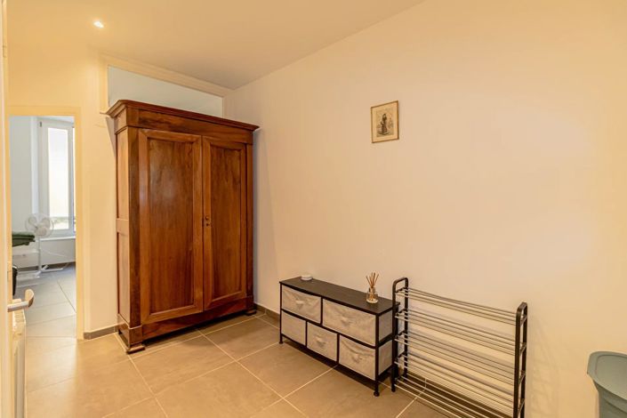 Image No.19-3 Bed Apartment for sale