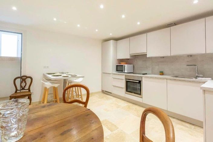 Image No.5-3 Bed Apartment for sale