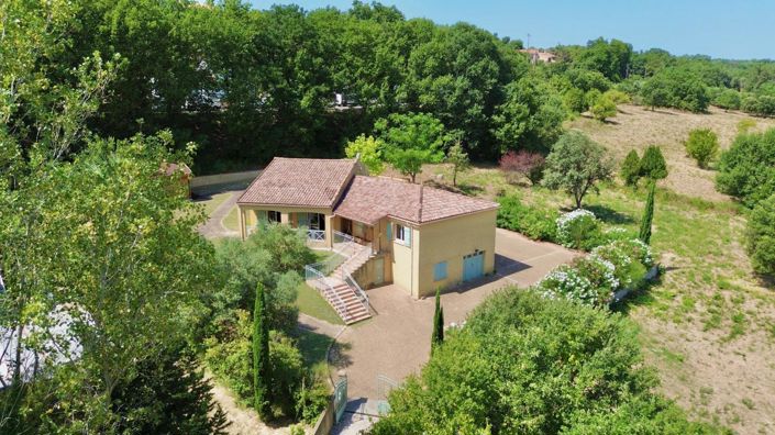 Image No.2-5 Bed House for sale