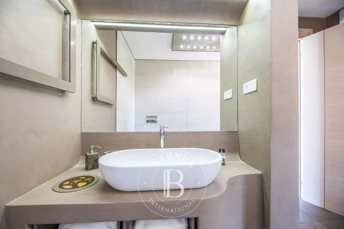 Image No.11-Maison de 4 chambres à vendre à Corse