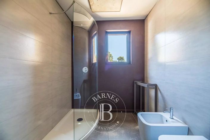 Image No.19-Maison de 4 chambres à vendre à Corse