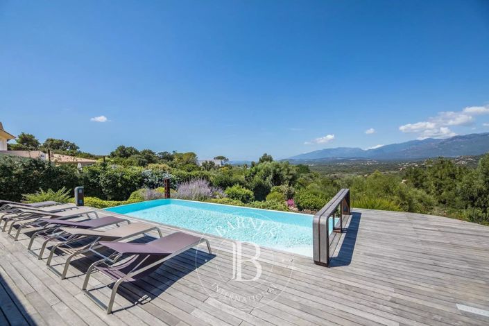 Image No.21-Maison de 4 chambres à vendre à Corse