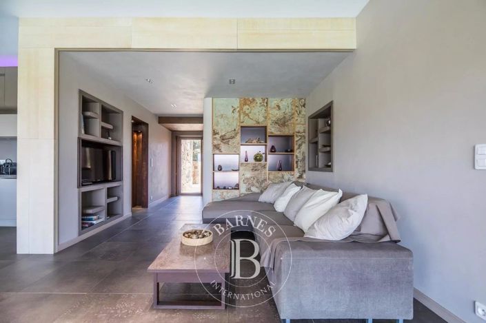 Image No.3-Maison de 4 chambres à vendre à Corse