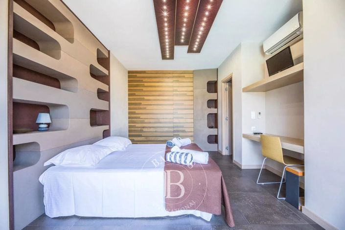 Image No.9-Maison de 4 chambres à vendre à Corse