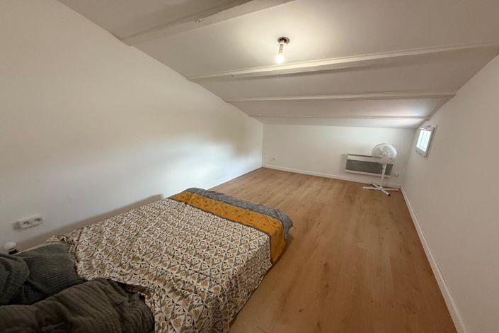 Image No.10-Maison de 5 chambres à vendre à Uzès