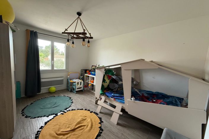 Image No.6-Maison de 5 chambres à vendre à Uzès