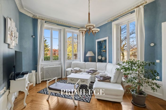 Image No.7-4 Bed House for sale