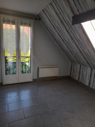 Image No.9-4 Bed House for sale