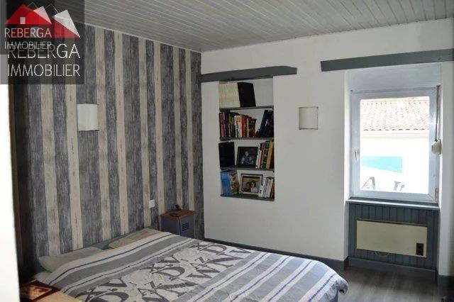 Image No.8-3 Bed House for sale