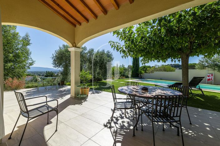 Image No.2-Maison de 3 chambres à vendre à Saint-Saturnin-lès-Avignon