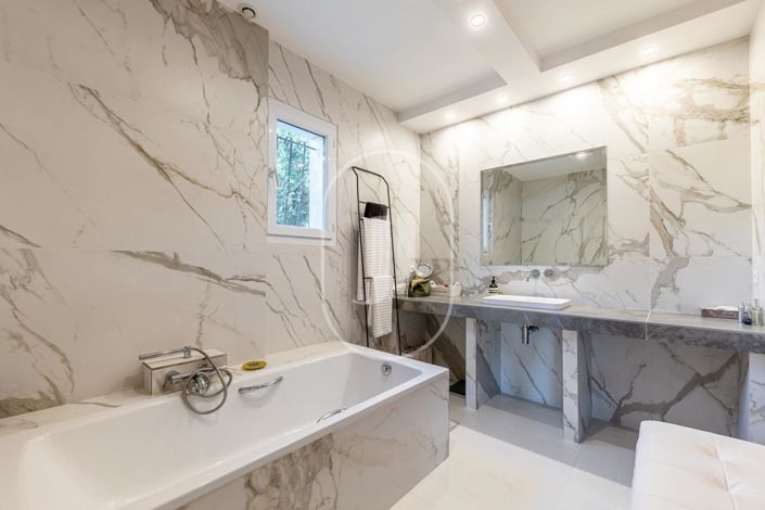 Image No.6-Maison de 3 chambres à vendre à Saint-Saturnin-lès-Avignon