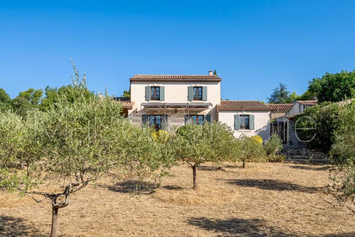 Image No.2-4 Bed House for sale