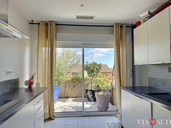 Image No.9-4 Bed House for sale