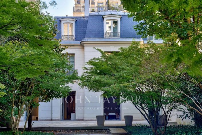 Image No.1-Maison de 4 chambres à vendre à Paris