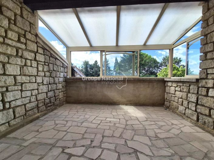 Image No.11-5 Bed House for sale